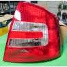 Faro trasero derecho Skoda Octavia