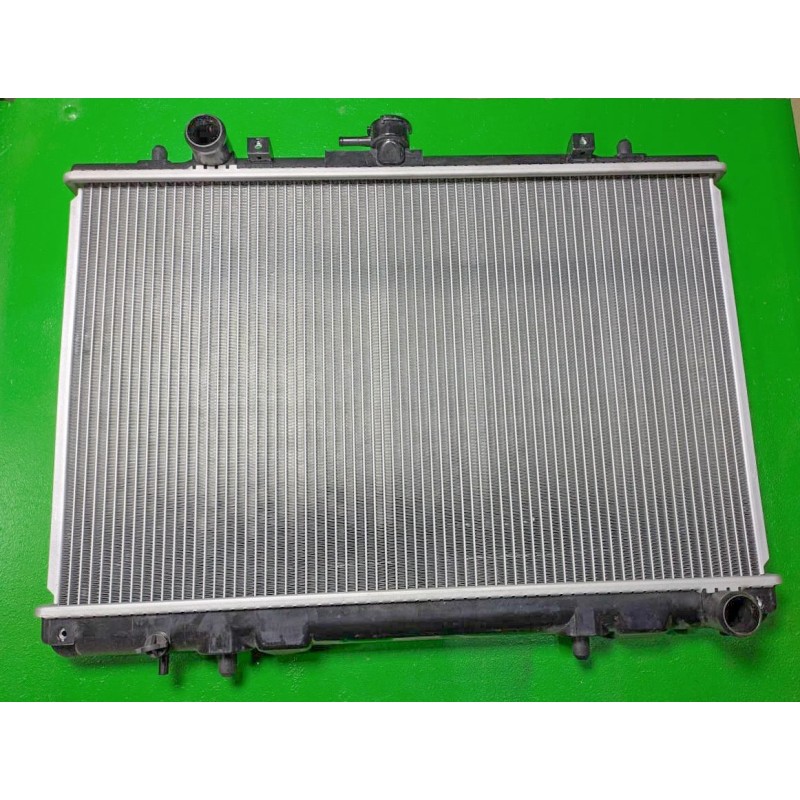 Radiador refrigeracion Mitsubishi L200